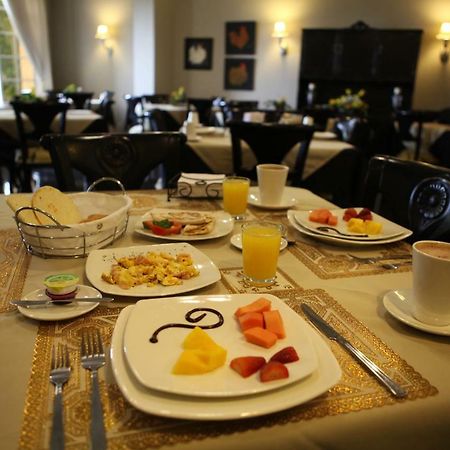 Victoria'S Park Hotel Армения Екстериор снимка