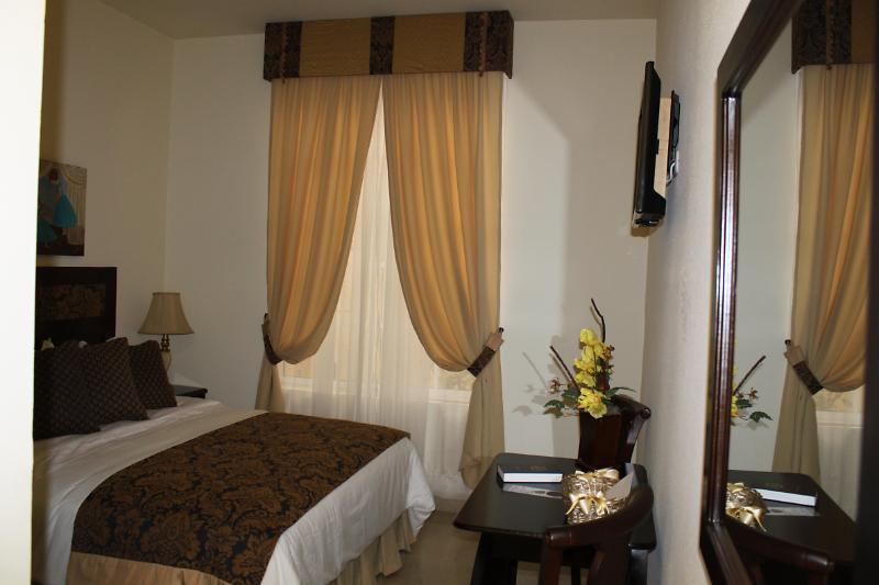 Victoria'S Park Hotel Армения Екстериор снимка